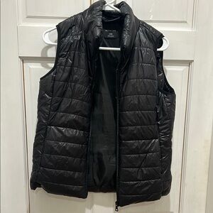 Women’s Black Puffer Vest